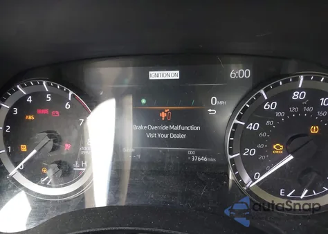 2023 Toyota Highlander Le z USA, uszkodzony, nr VIN 5TDKDRBH4PS047558